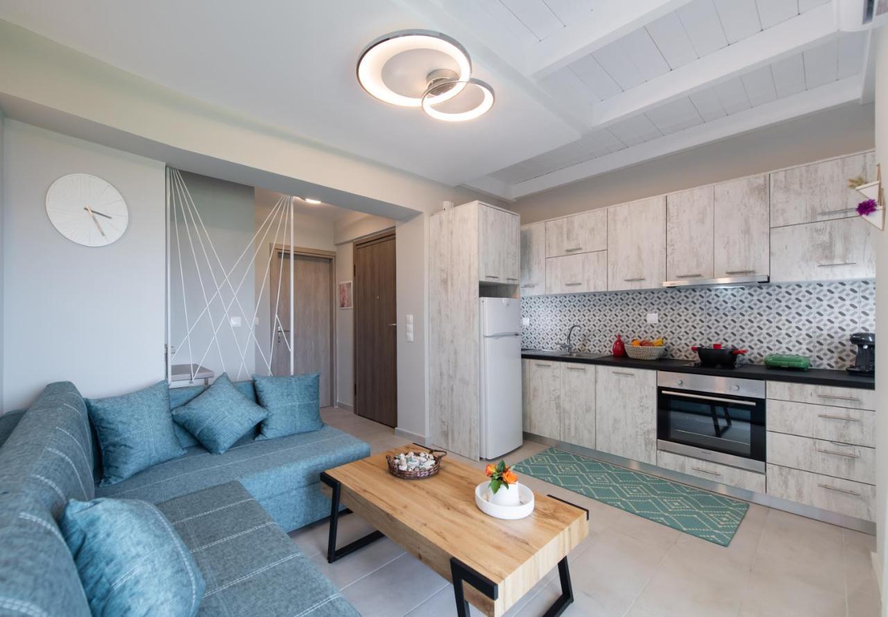 Bianco Stylish Maisonette Никиана Экстерьер фото
