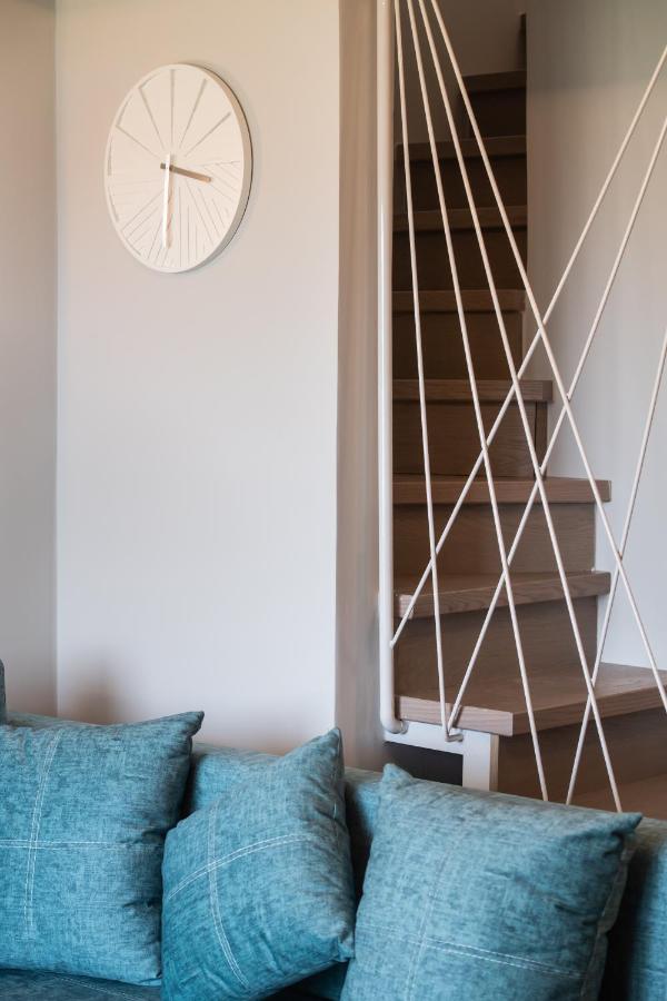 Bianco Stylish Maisonette Никиана Экстерьер фото