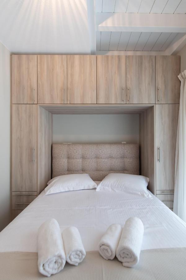 Bianco Stylish Maisonette Никиана Экстерьер фото